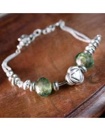 Bracelet Green Beads Rose Charm